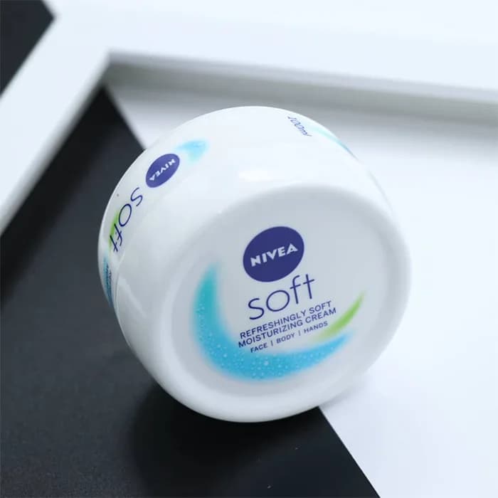 کرم نیوا سافت آلمانی نیوآ NIVEA SOFT — تصویر ۲