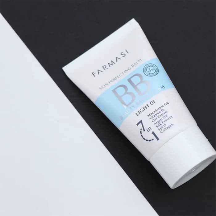 بی بی کرم FARMASI BB SPF15 LIGHT 01