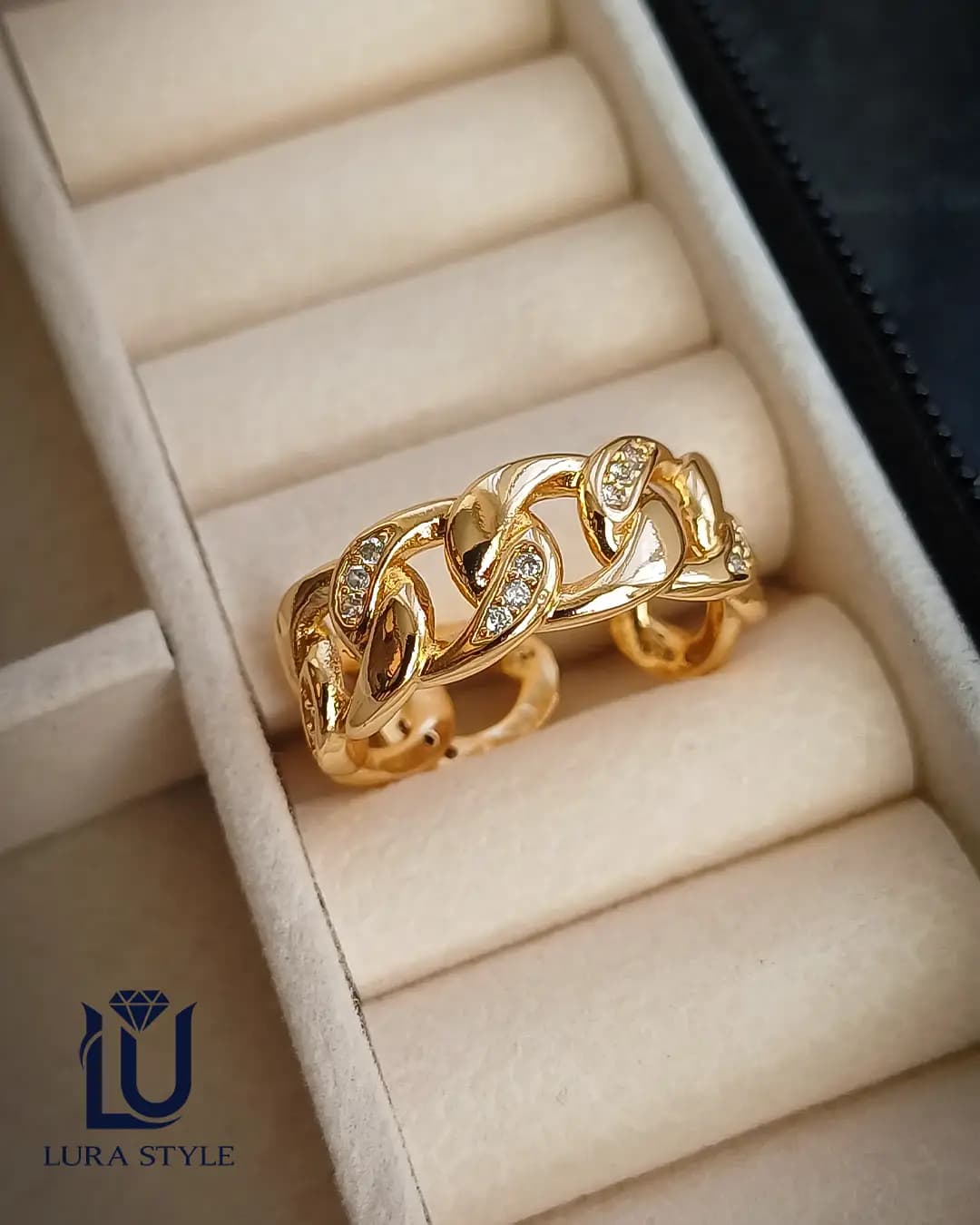 انگشتر طرح کاریته ژوپینگ ۲۰۱۰۱۵ — تصویر ۳