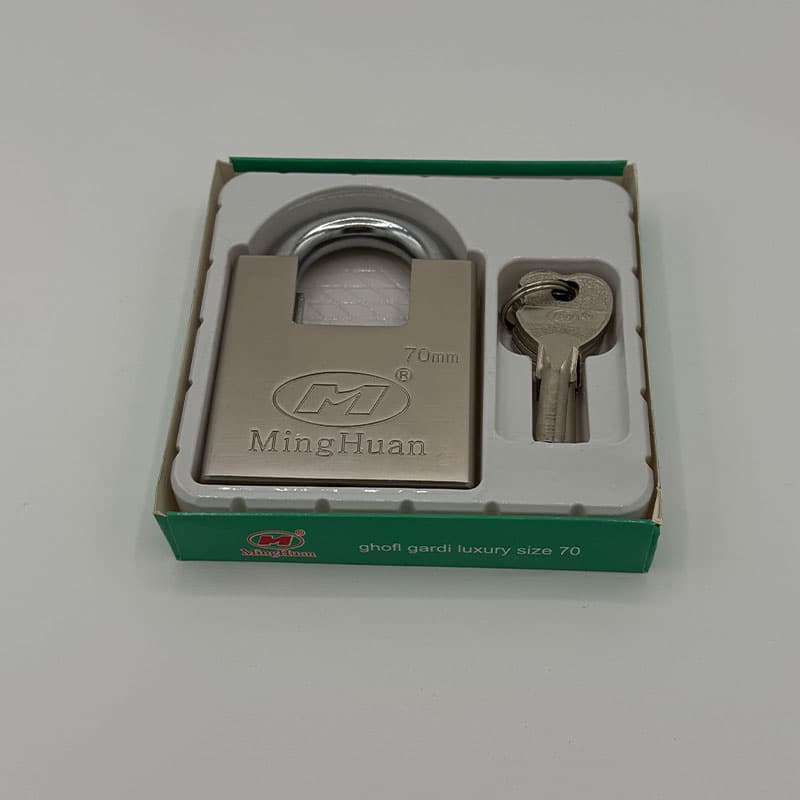 قفل آویز گارددار سایز 70 — تصویر ۳