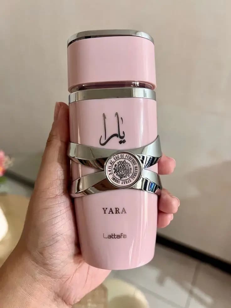 عطر ادکلن عربی یارا صورتی (Yara)برند لطافه ۱۰۰ میل