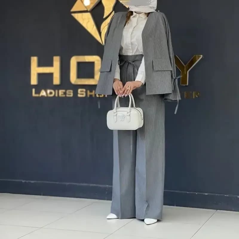 کت شلوار زنانه مدل فرشته پارچه دیپلمات سایزبندی رنگبندی متنوع — تصویر ۱۰