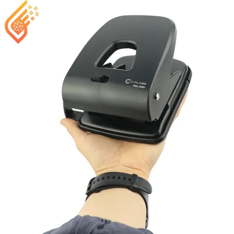 پانچ سی کلاس مدل C.Class PNC-40SH — تصویر ۲