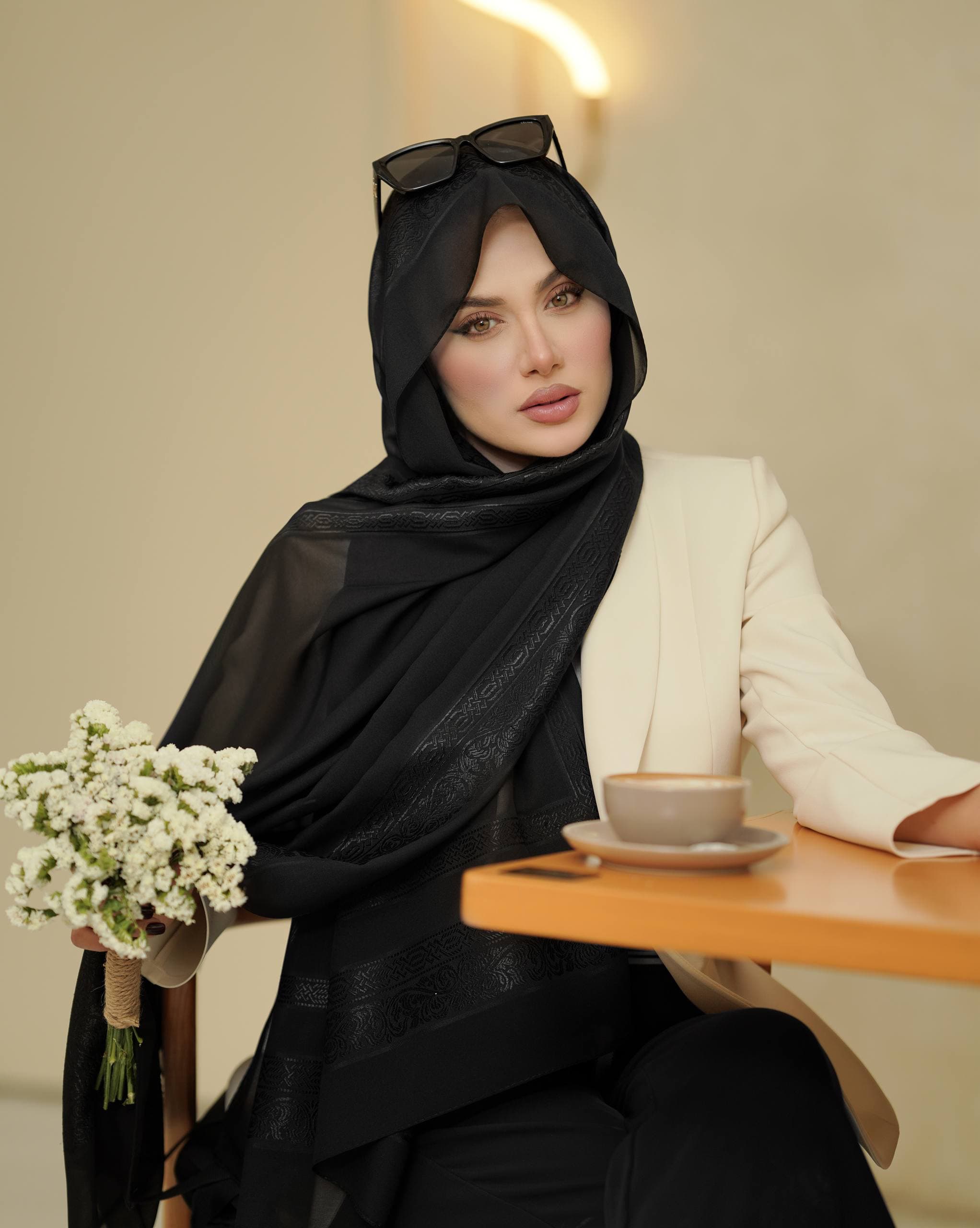 شال حریر گل برجسته ۰۲۰۵۶