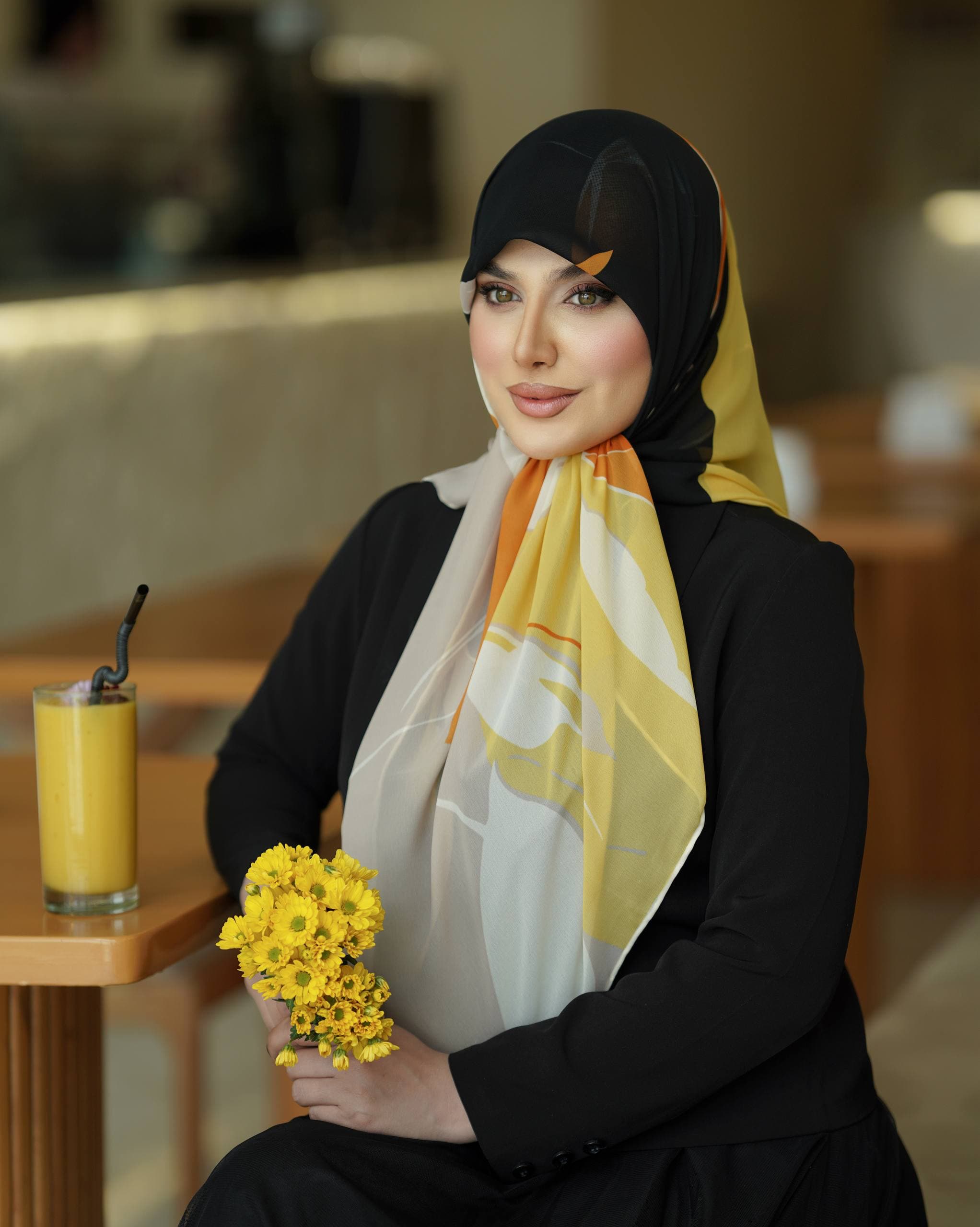 روسری حریر کوئین ۰۱۹۷۹