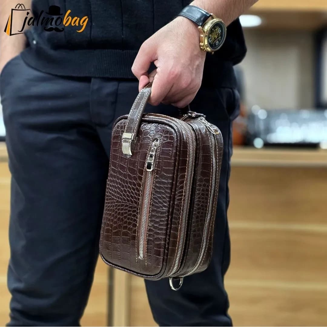 کیف دستی و دوشی چرم طبیعی گاوی دو خانه مدل شوزبگ — تصویر ۲