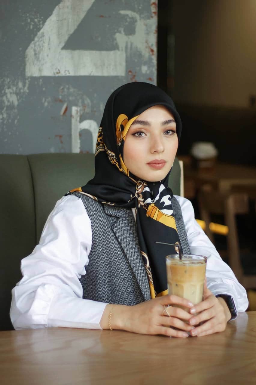 روسری ابریشم نوبل ۰۱۵۲۹ — تصویر ۳
