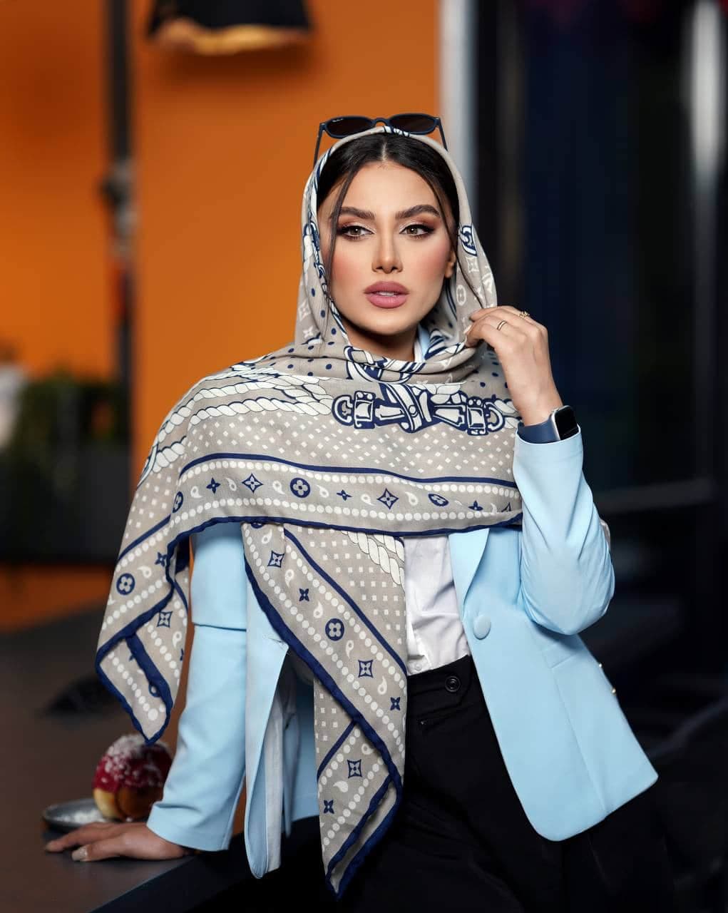 روسری نخی سیا اسکارف ۰۱۴۷۰