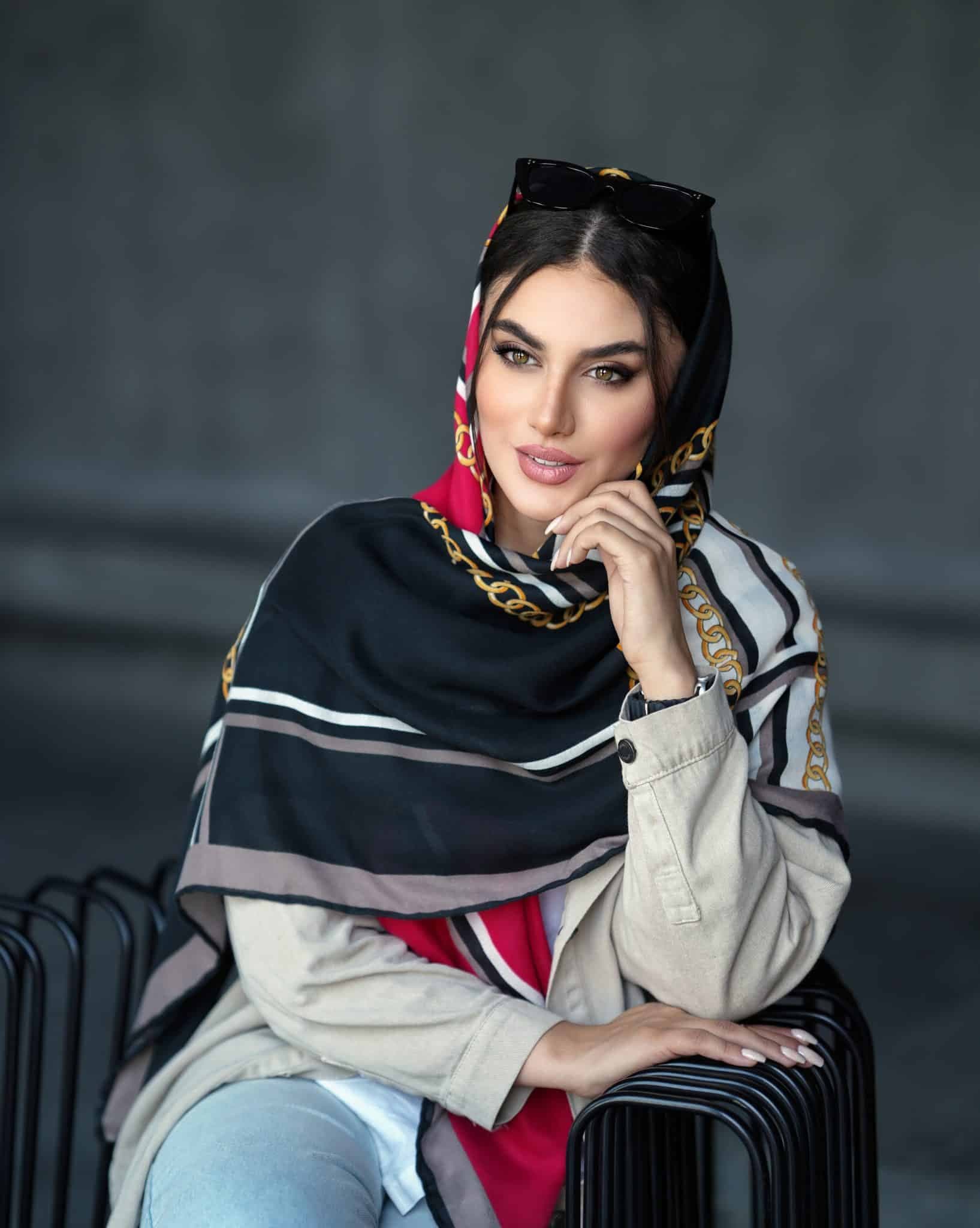 روسری نخی سیا اسکارف ۰۱۴۶۷ — تصویر ۵