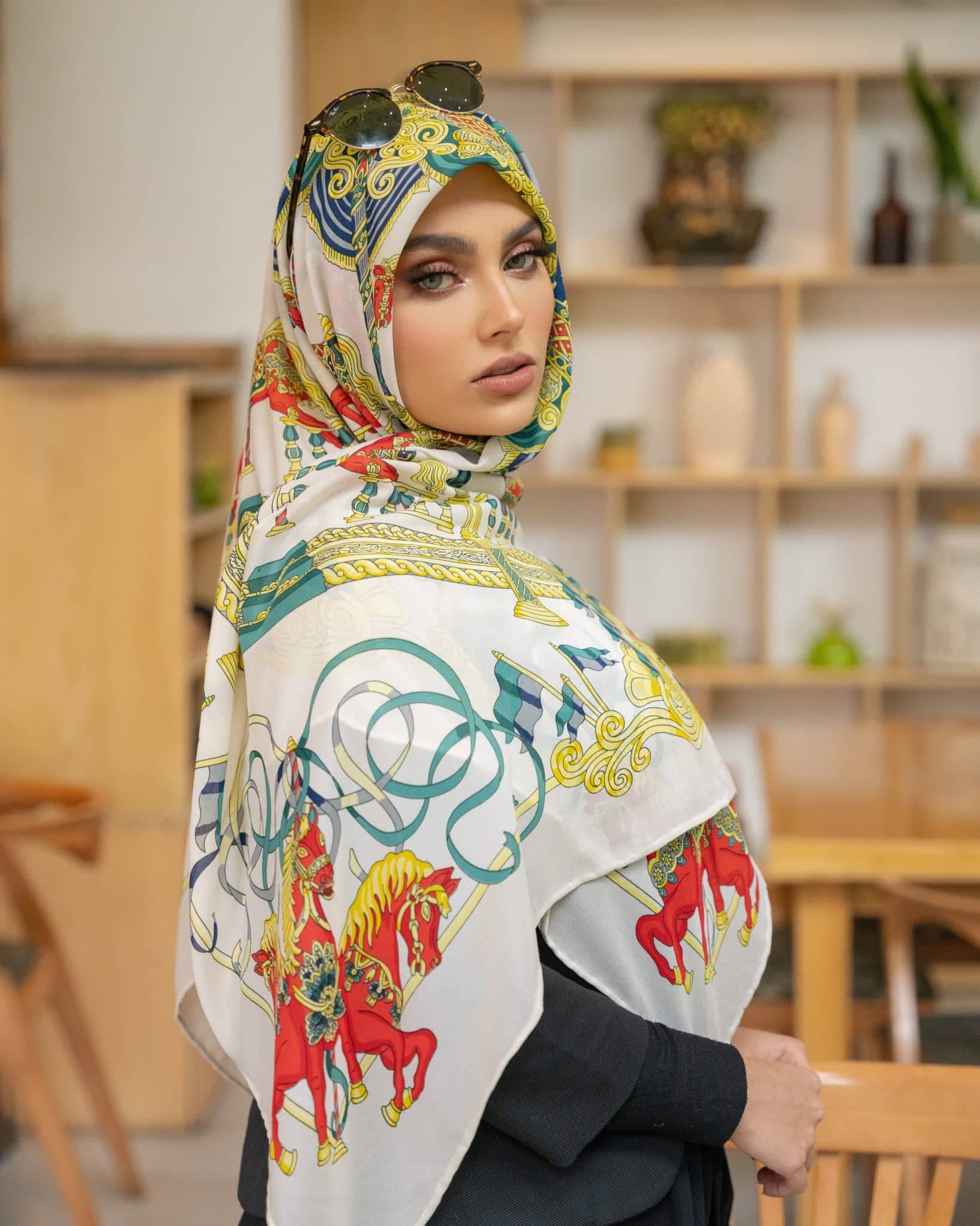 روسری حریر ایتالیایی ۸۵۴
