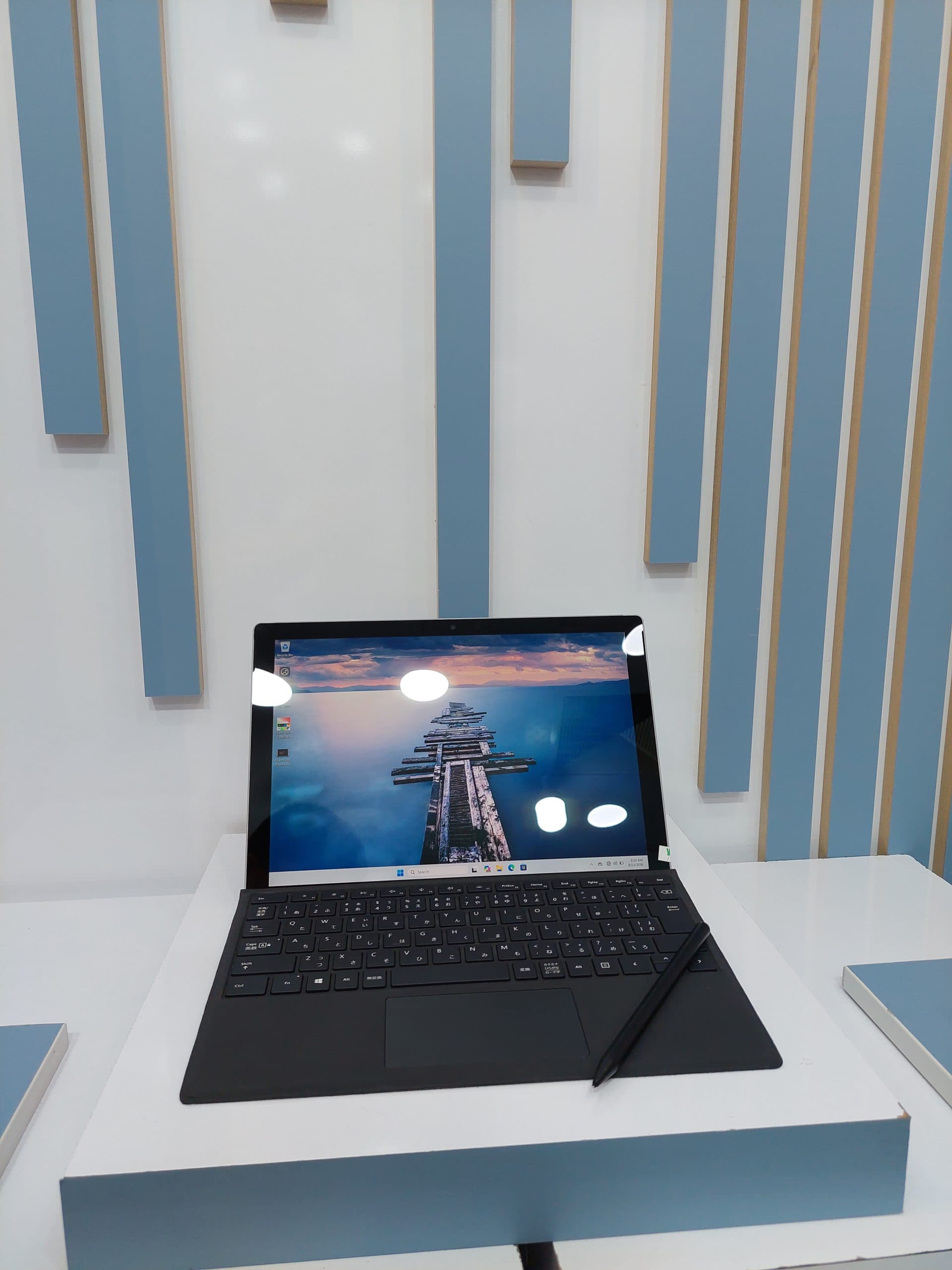لپ تاپ سیم کارت خور SURFACE PRO 7 PLUS|corei5-1135G7|8 GB|256 SSD|Intel Iris Xe|12.3 inch 2K TOUCH