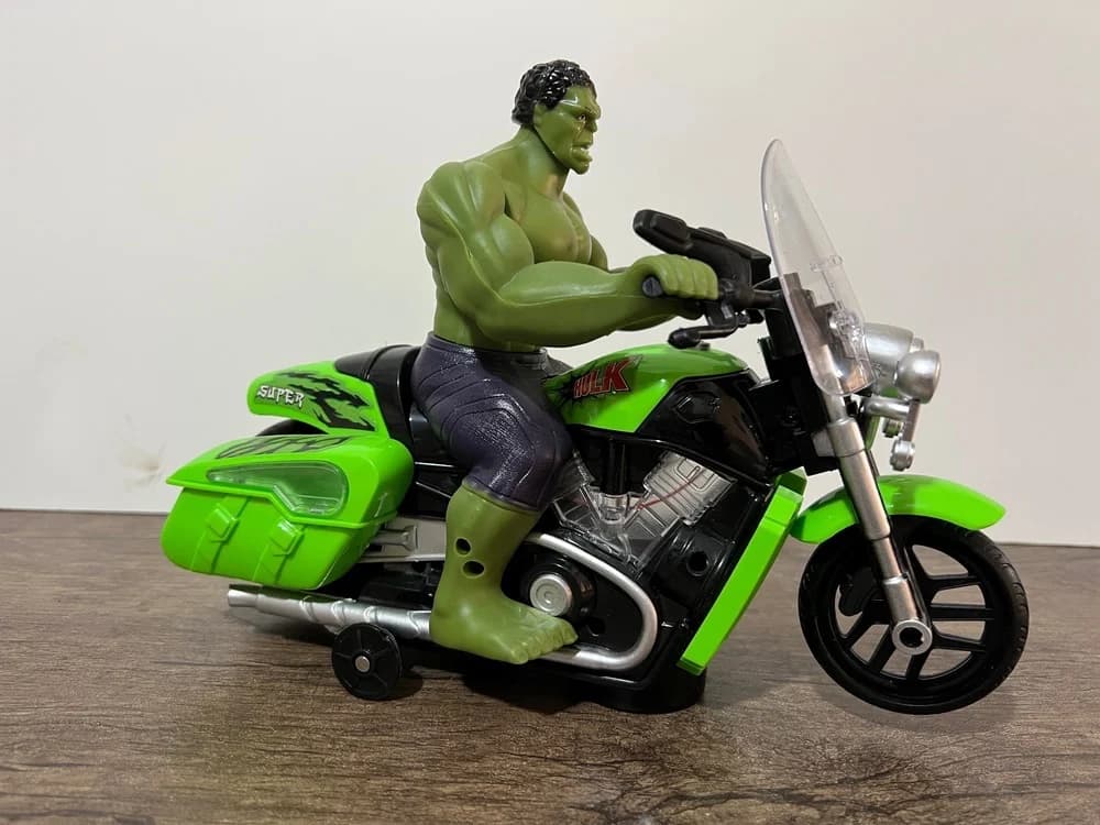 اسباب بازی شخصیت قهرمانی هالک موتور سوار — تصویر ۴
