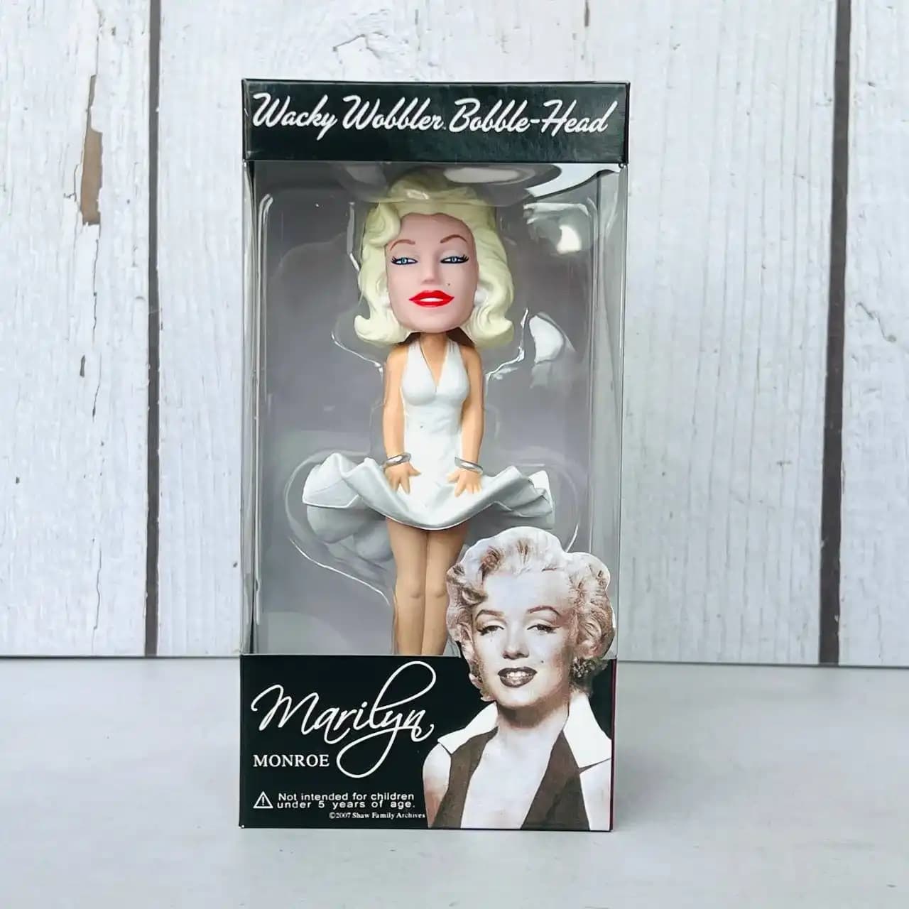 اکشن فیگور بابل هد مرلین مونرو مدل Wacky Wobbler کلکسیونی