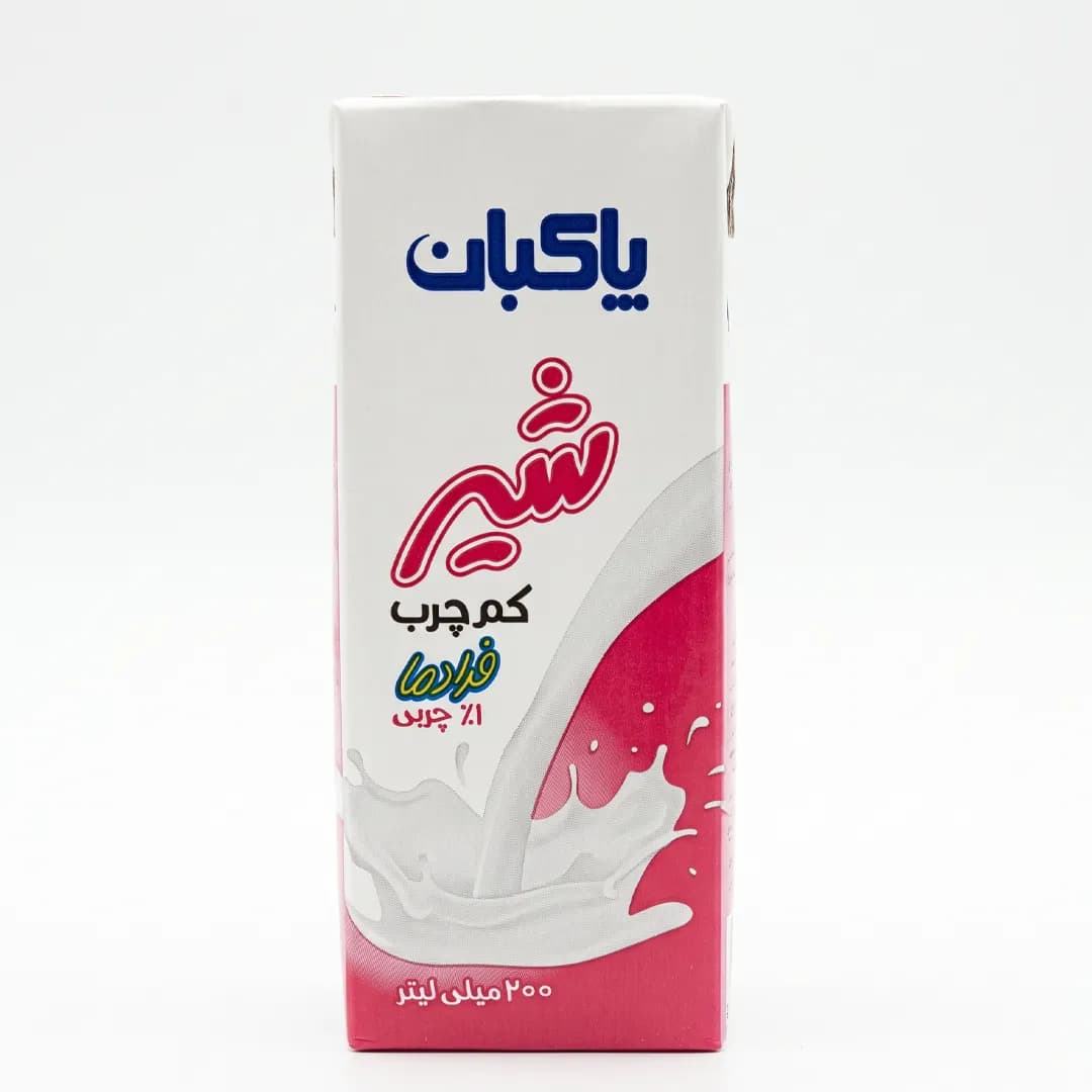 شیر کم چرب پاکبان ۲۰۰ میلی لیتر