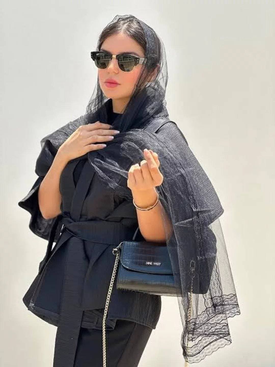 شال تور لبه دانتل مشکی