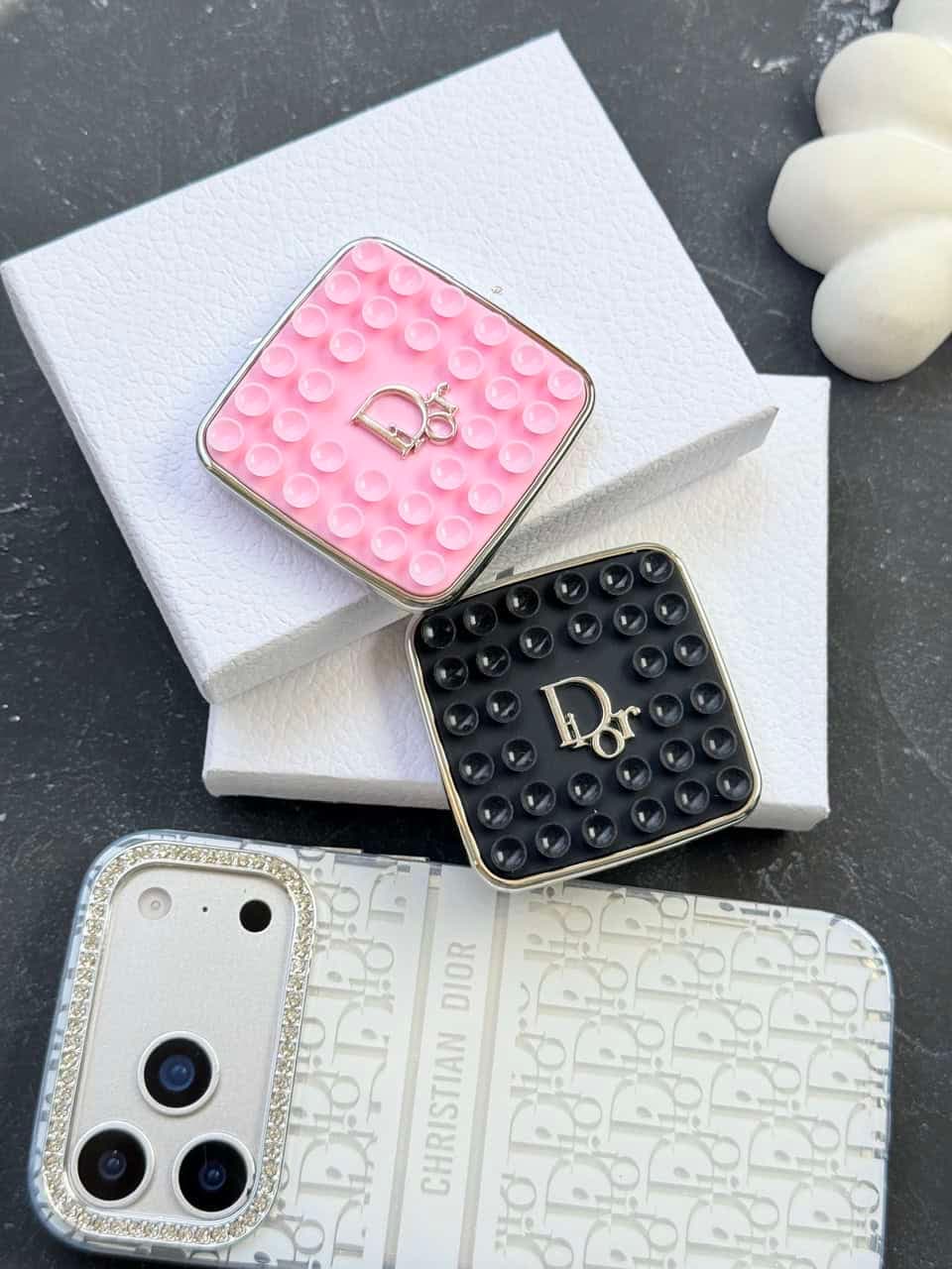 چسبونکی موبایل Dior Octobuddy همراه با پک A0331 | گوشی دیور