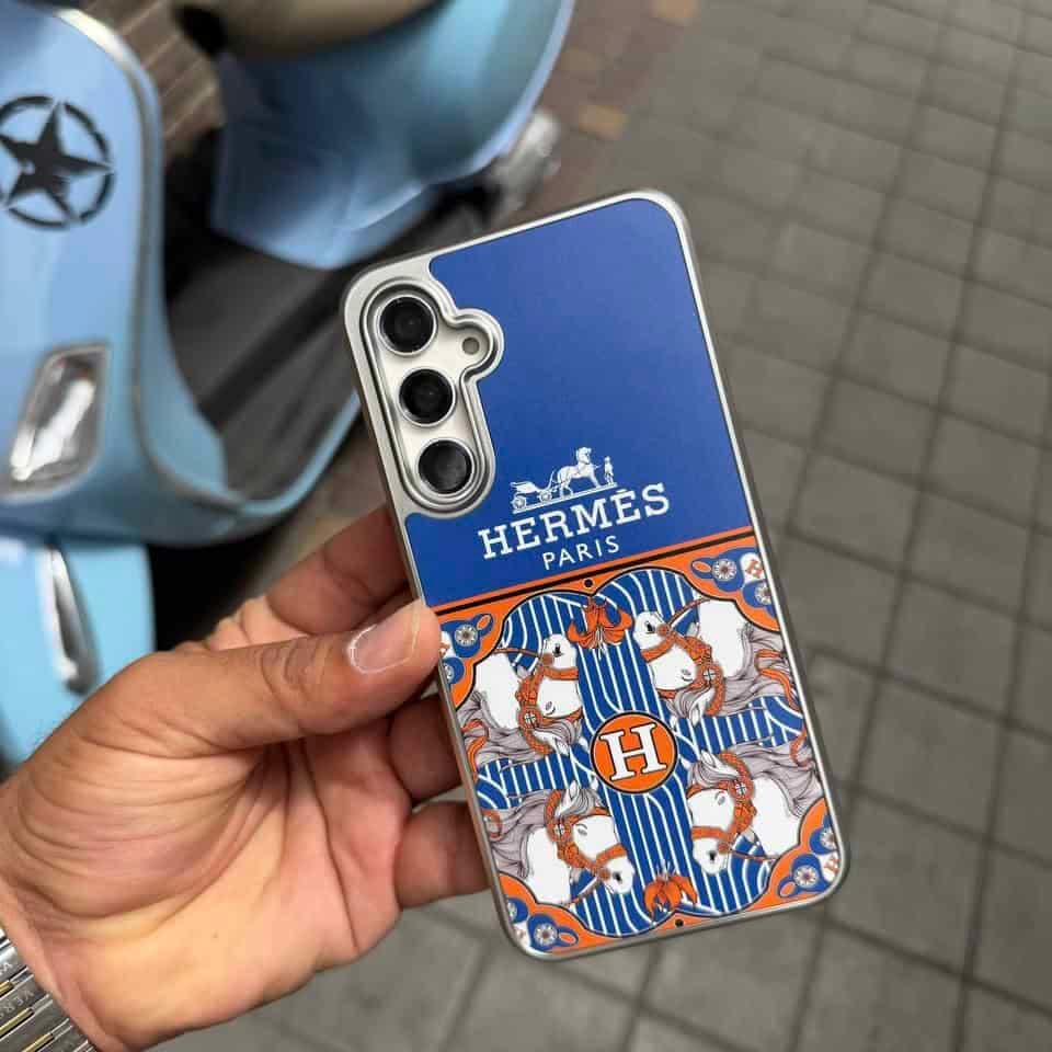 قاب گوشی Hermès آبی C4781 | قاب گوشی لوکس هرمس — تصویر ۲