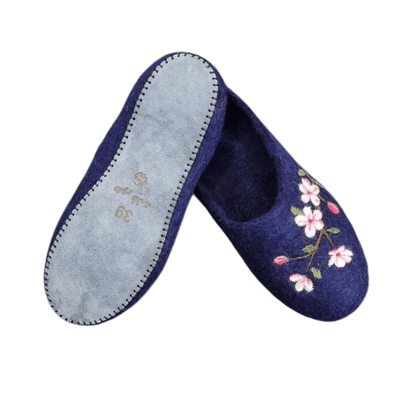 Felt Slippers Blossom Design – Horfelt Brand — تصویر ۴