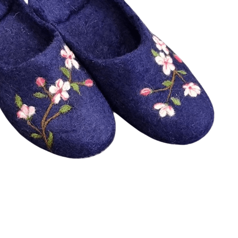 Felt Slippers Blossom Design – Horfelt Brand — تصویر ۲