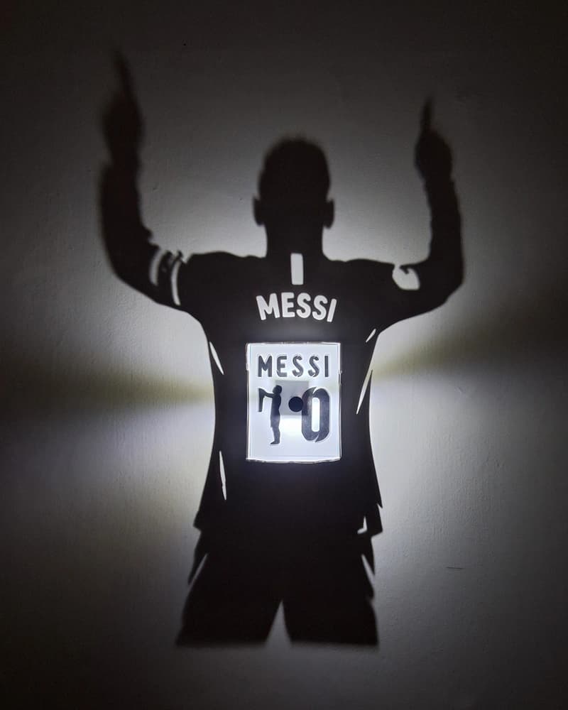 چراغ‌سایه‌ای مسی “Messi” مدل دیواری سایه انداز