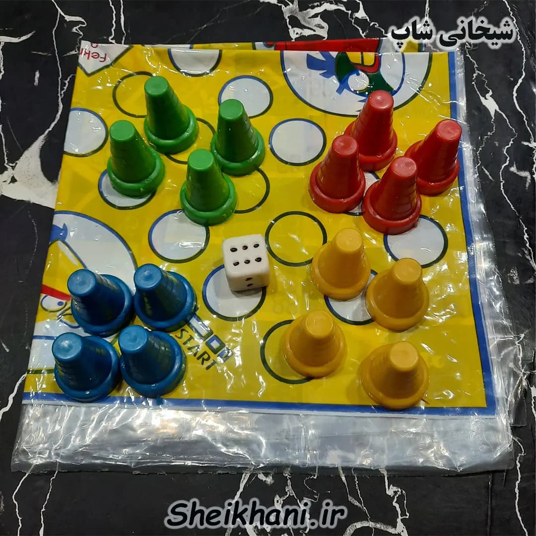 ست منچ و مارپله سفره ای ضد آب – مدل مسافرتی — تصویر ۶