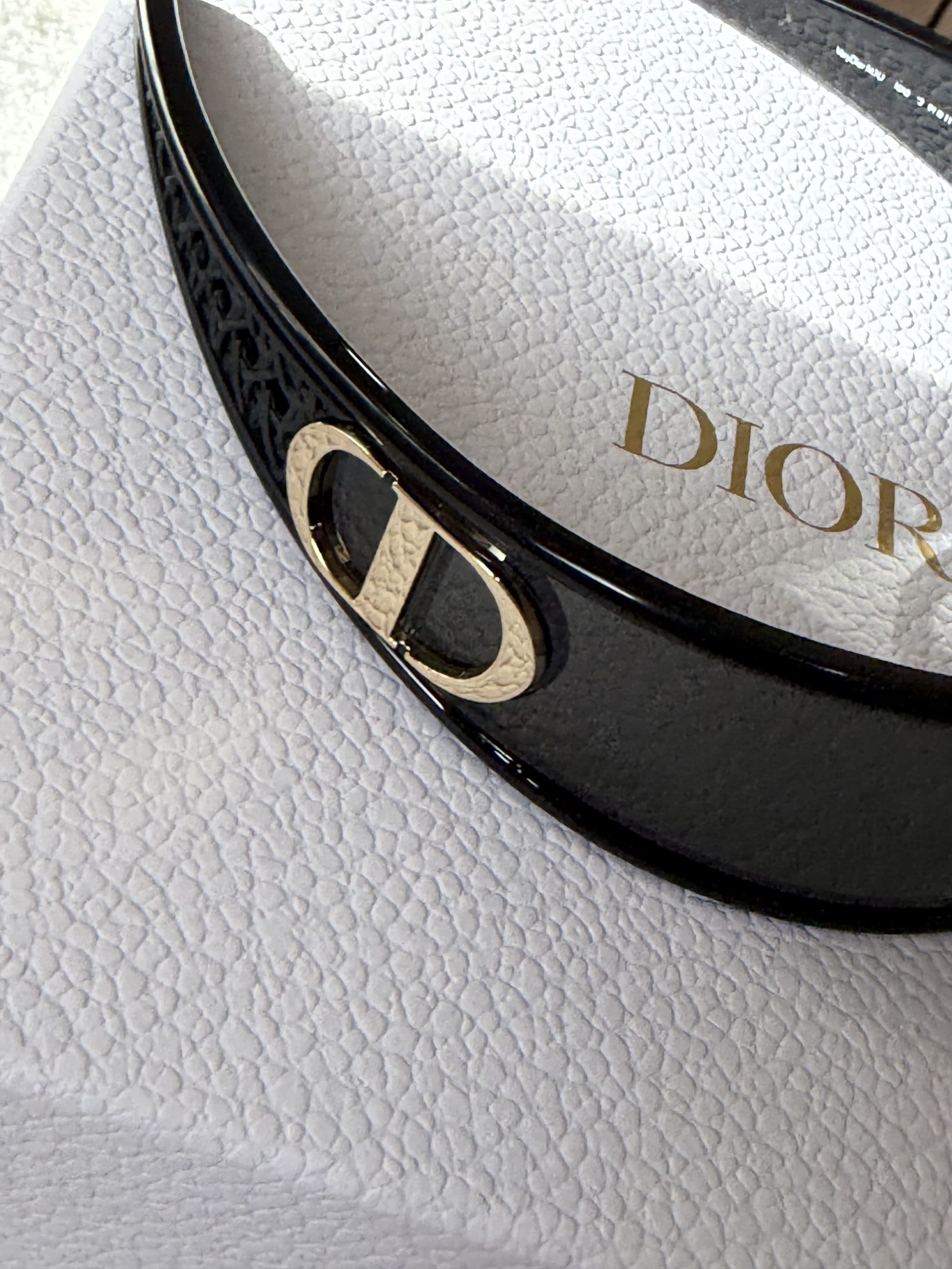 عینک دیورDior — تصویر ۳