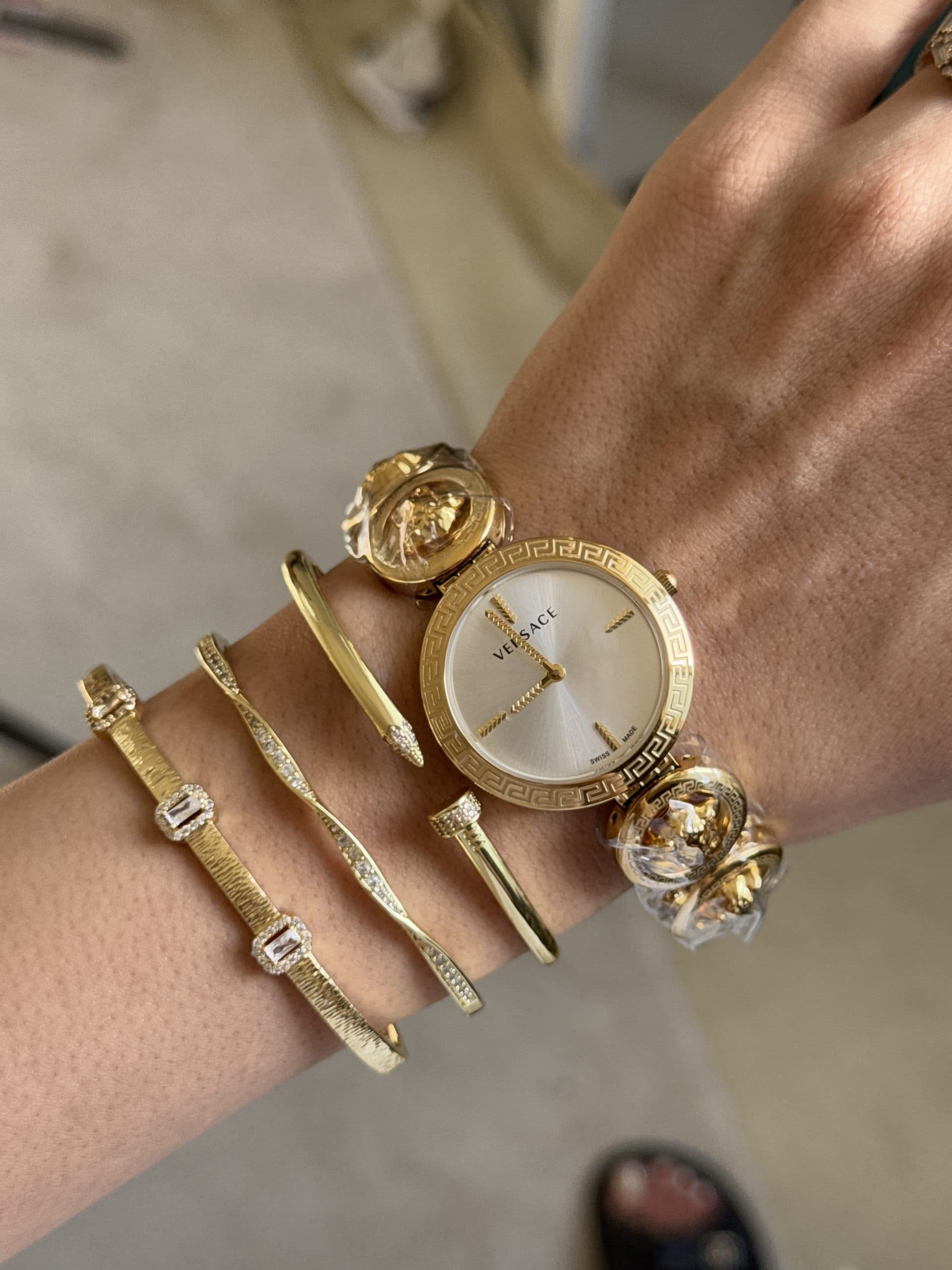 ساعت ورساچه Versace — تصویر ۲