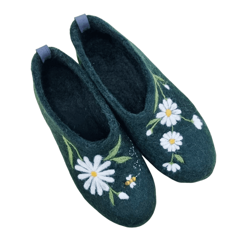 پاپوش نمدی طرح بابونه و زنبور برند هورفِلت