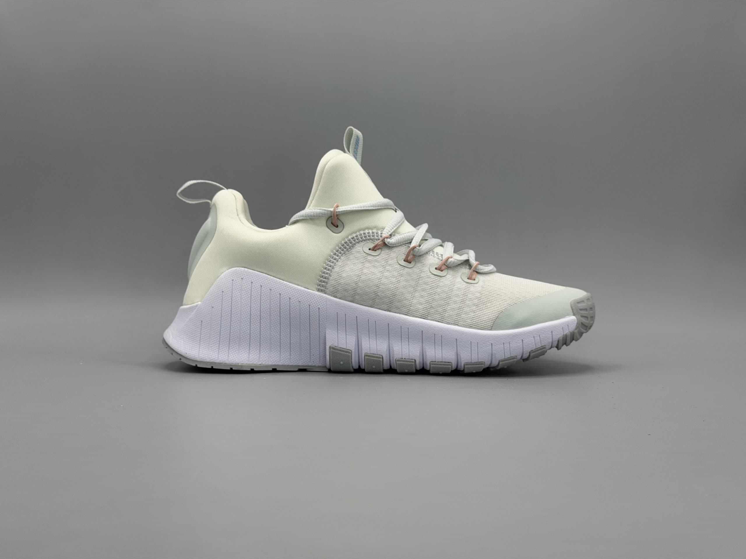 کتانی نایکی متکان6 شیری سفید/Nike Metcon — تصویر ۳