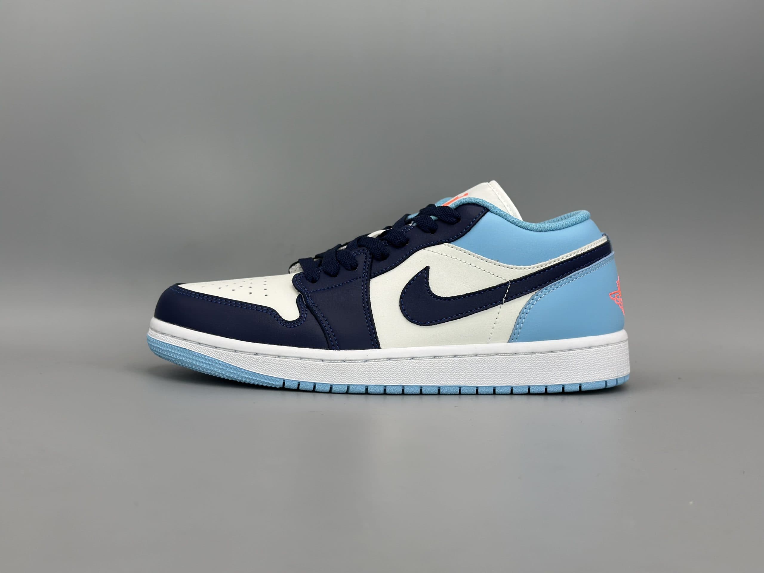 کتانی نایکی جردن1لو چیل نیوی بلو/Nike Air Jordan 1 low — تصویر ۲