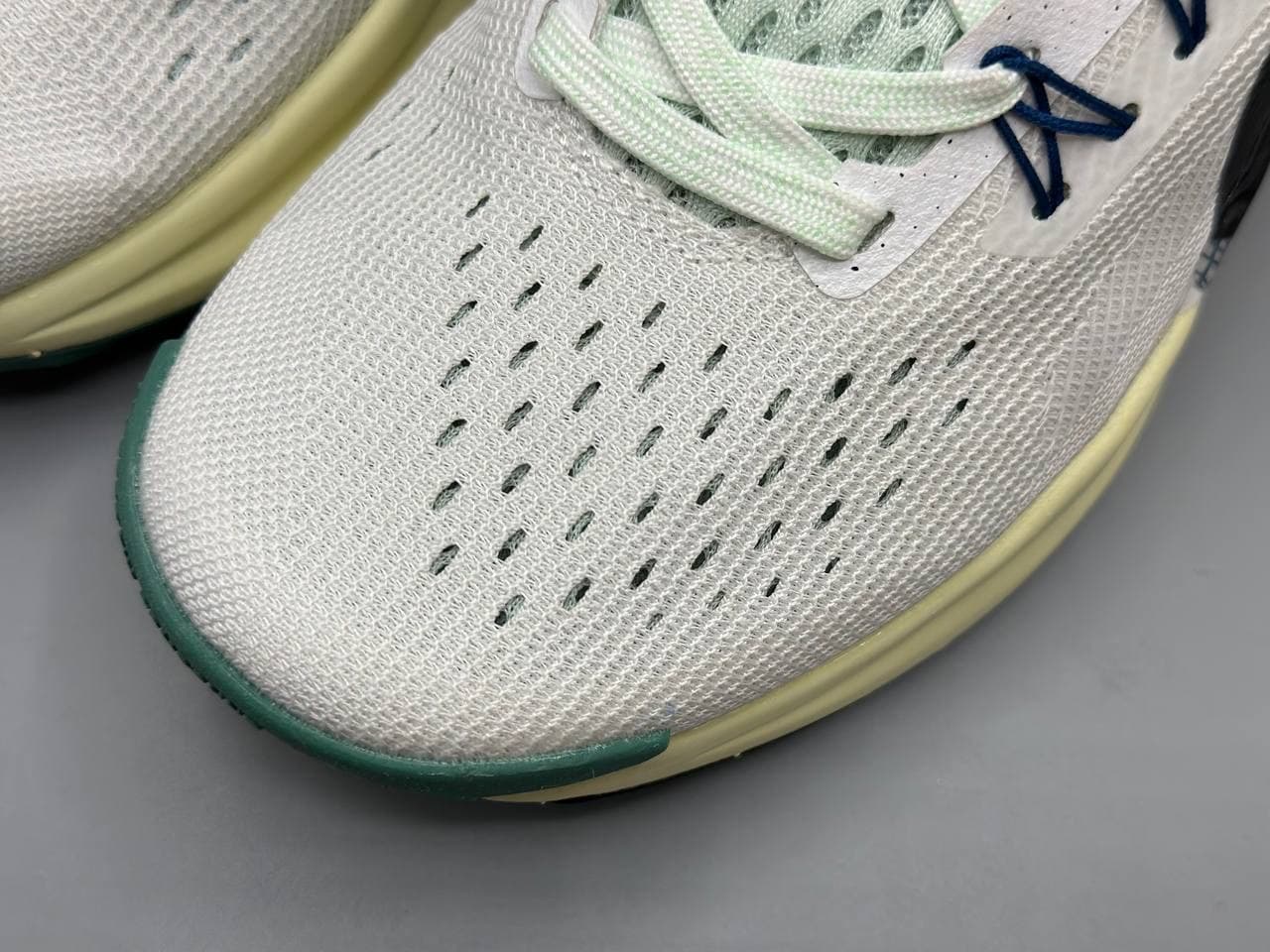 کتانی نایکی پگاسوز تریل 5 سفید سبز/Nike Trail 5 — تصویر ۶