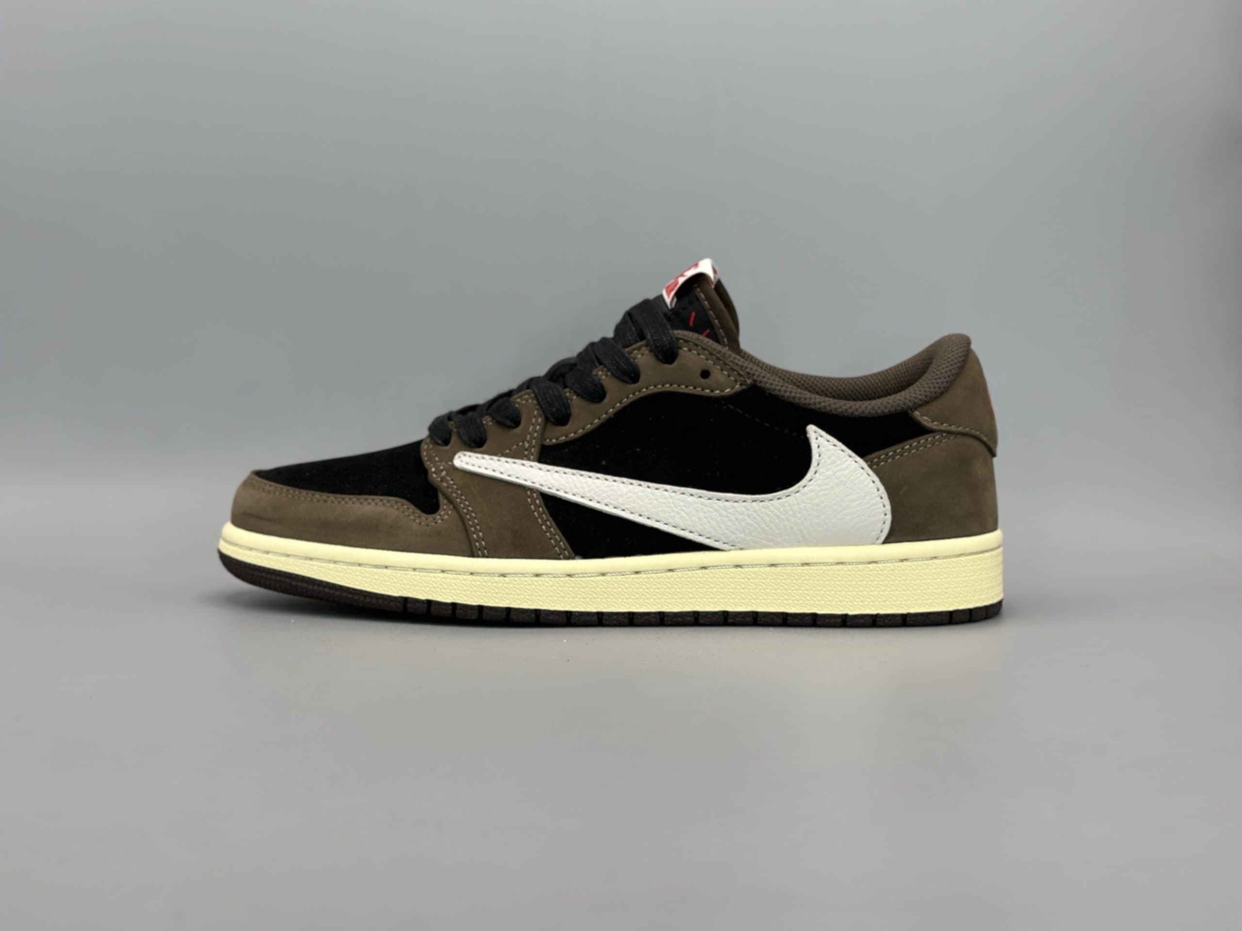 کتانی نایکی جردن1لو تراویس فرگمنت سفید مشکی آبی/Nike Air Jordan1 low Travis — تصویر ۱۰