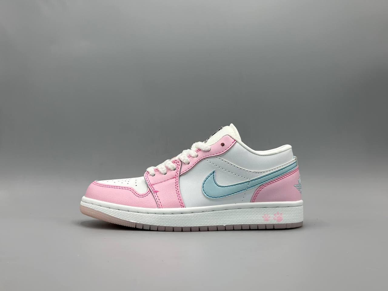 کتانی جردن1 لو پرینت پا صورتی های/ Nike AJ1 low