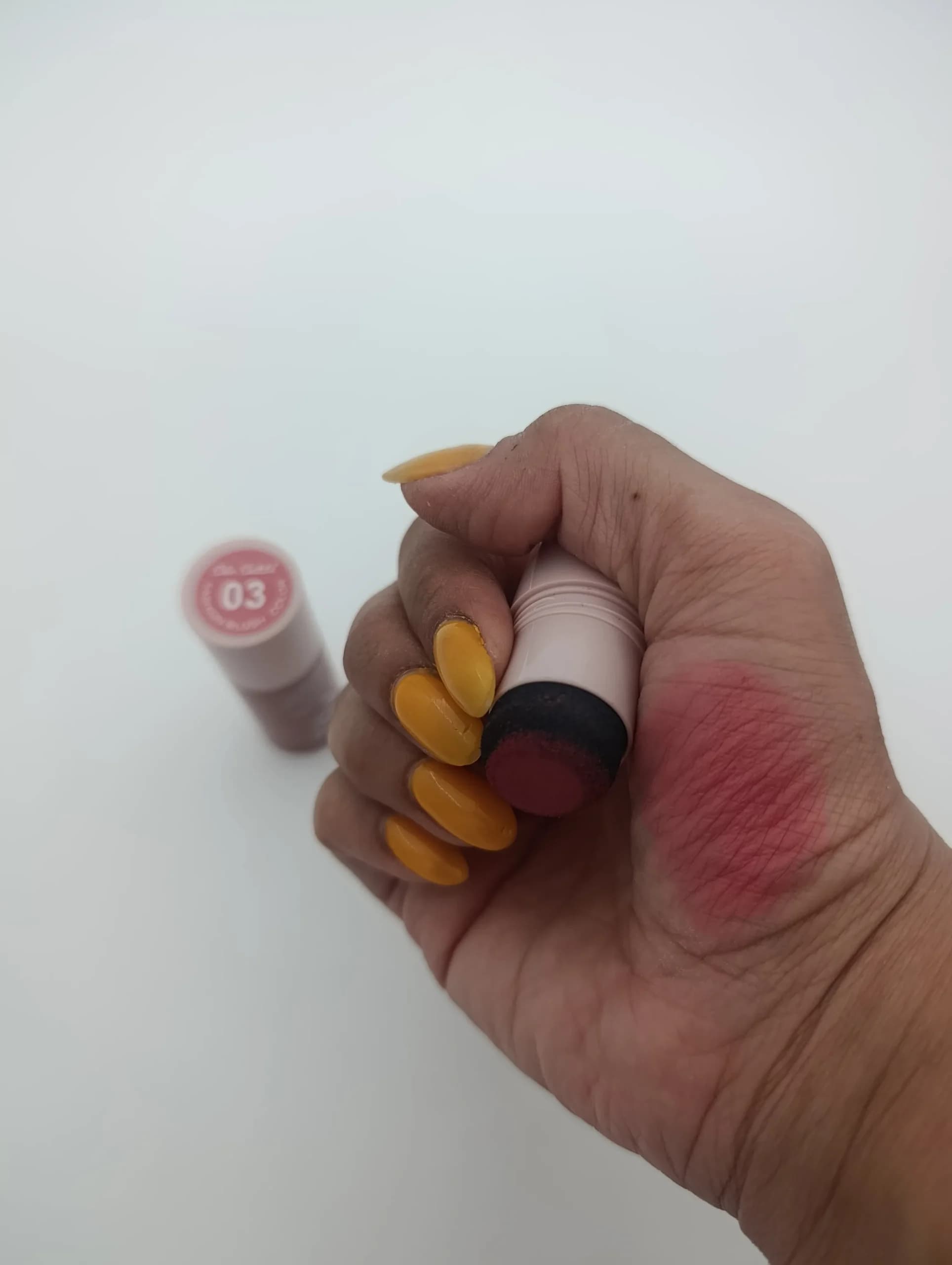 رژگونه پودری پد دار کالر کاستل مدل Full Power با بافت مات و ضد آب — تصویر ۴