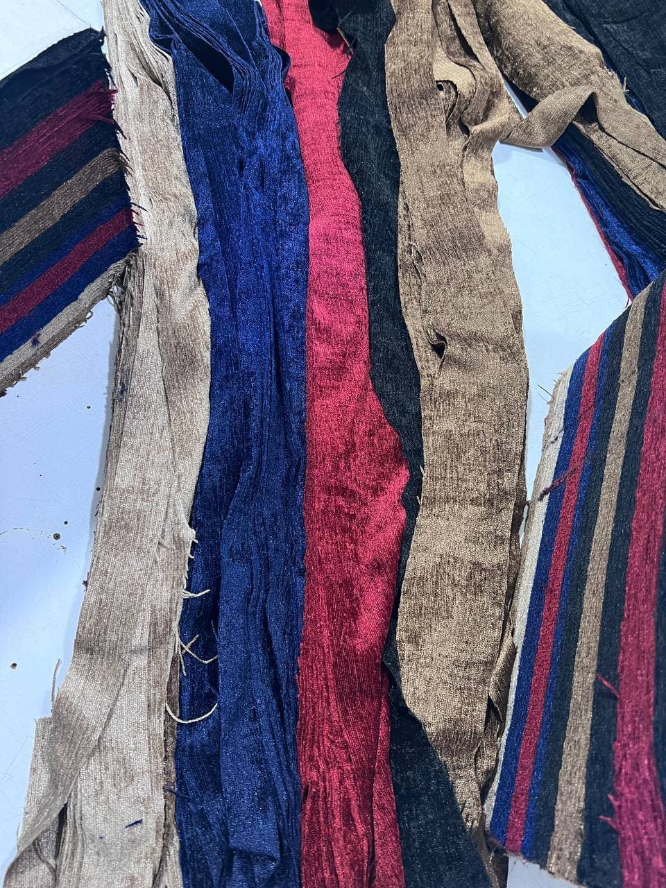 شلوارمخمل — تصویر ۴