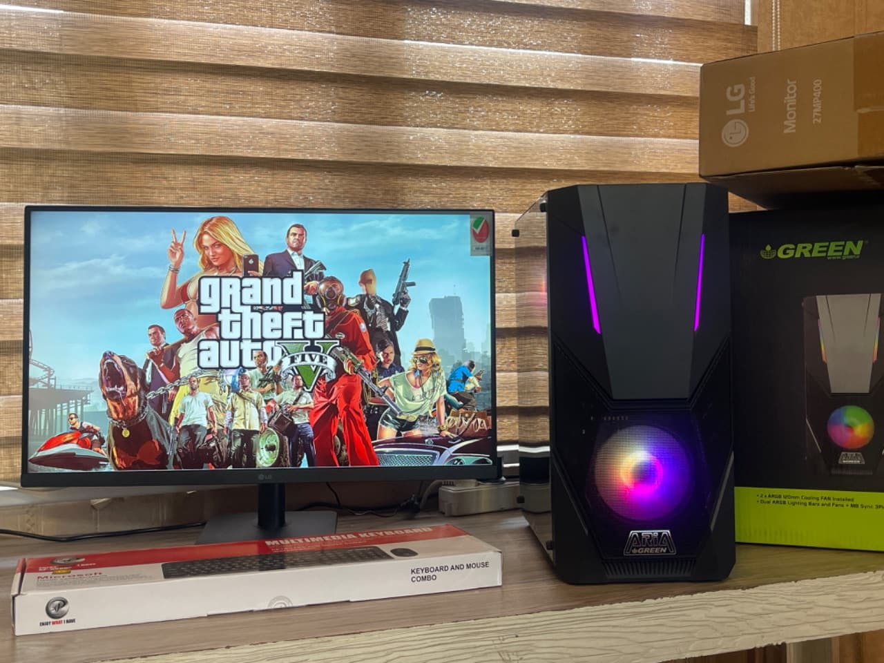 کامپیوتر گیمینگ طراحی اداری-خانگیRGB Core i7، رم 16GB گرافیک DDR5 هارد 1TB کد H6 با گارانتی تعویض