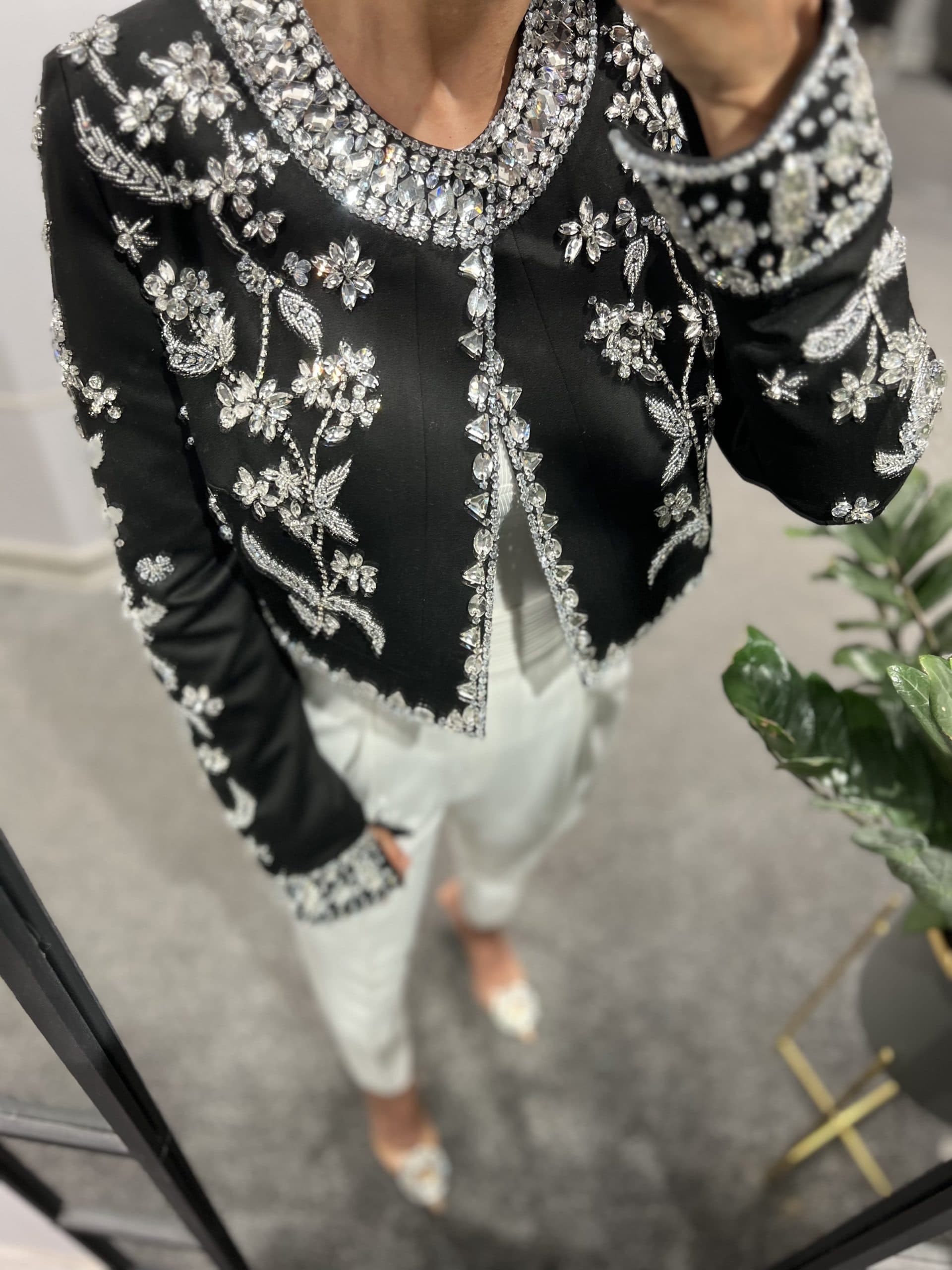 کراپ کت گوهر — تصویر ۲