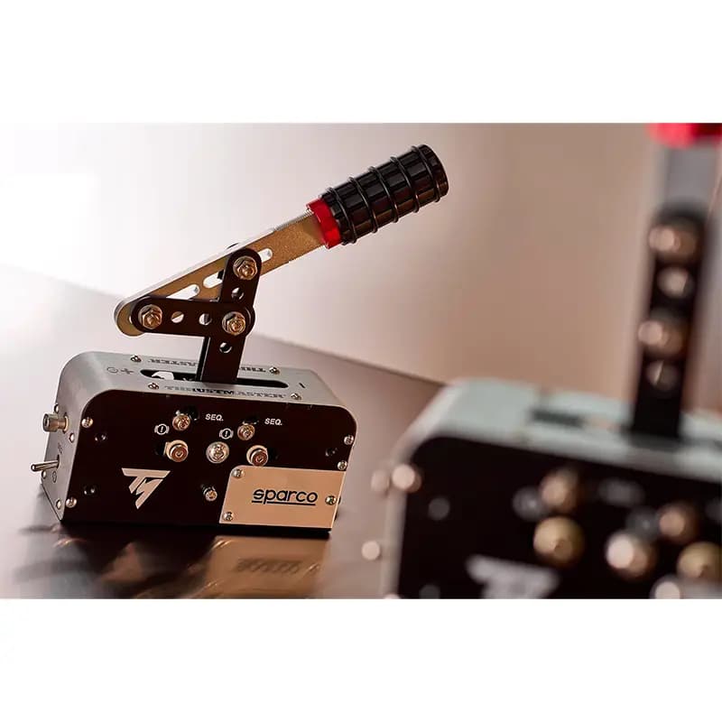 جعبه دنده Thrustmaster TSS — تصویر ۵