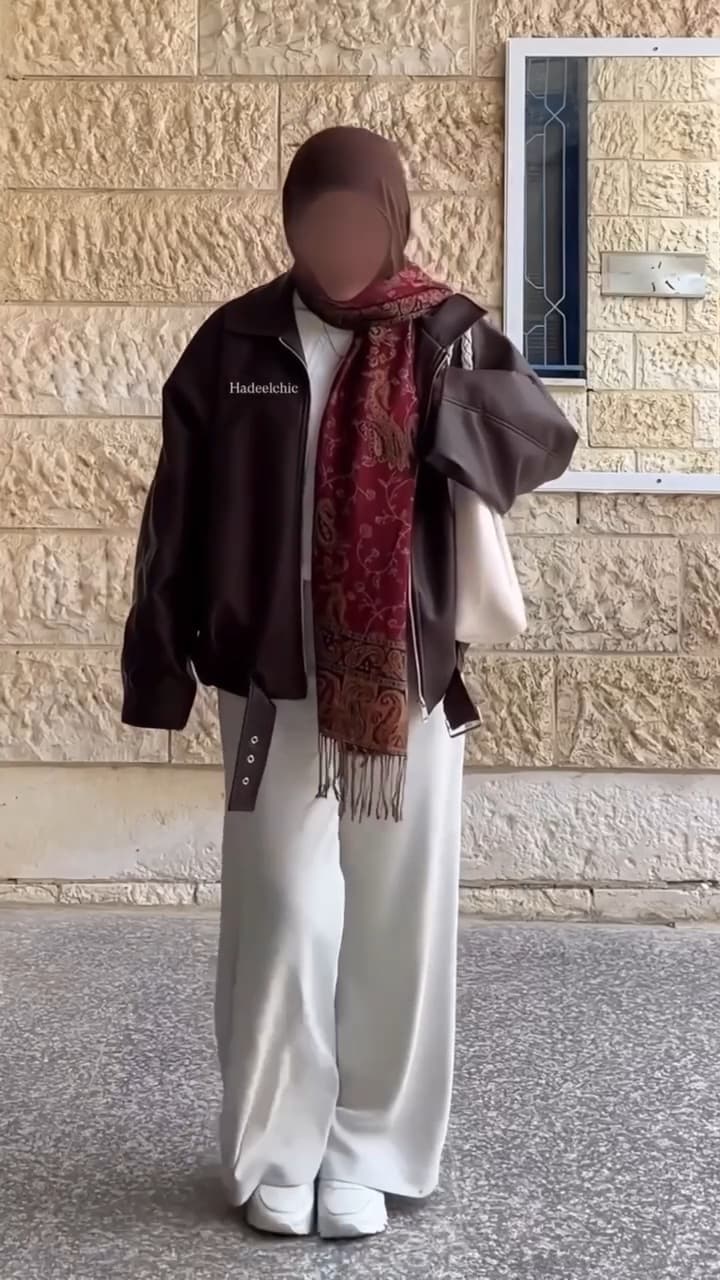 کت چرم زنانه مدل مهرابه — تصویر ۲