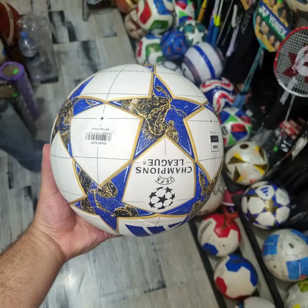 توپ فوتبال فینال لیگ قهرمانان اروپا 2026 مدل پرسی — تصویر ۲