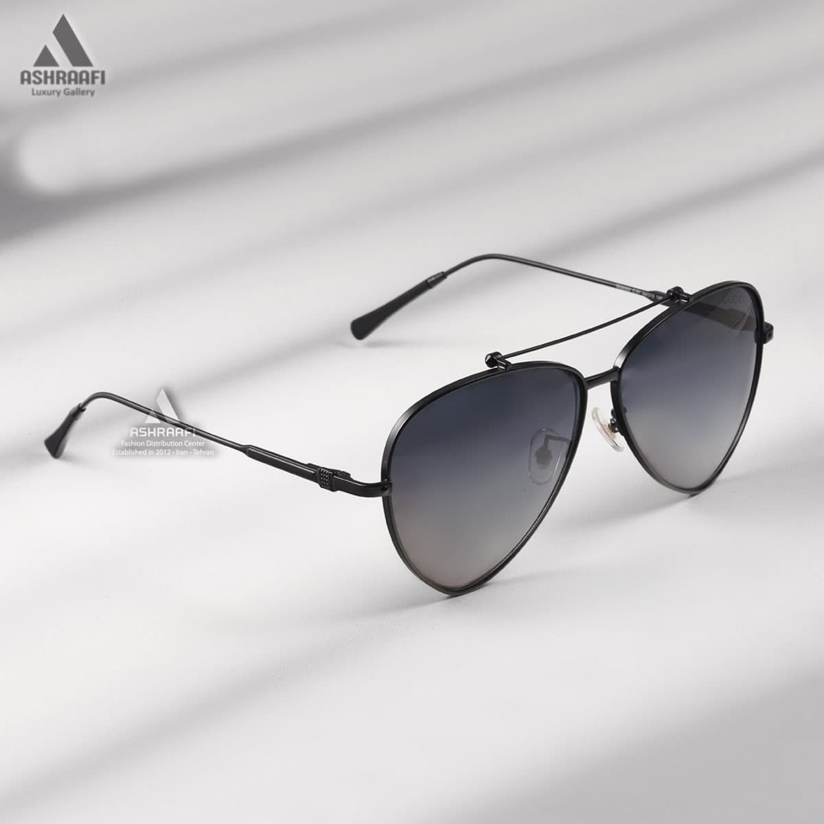عینک آفتابی گوچی Gucci GG8302 — تصویر ۲