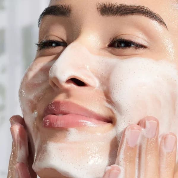 پودر شستشوی صورت تاچا حاوی عصاره برنج Tatcha polish — تصویر ۲