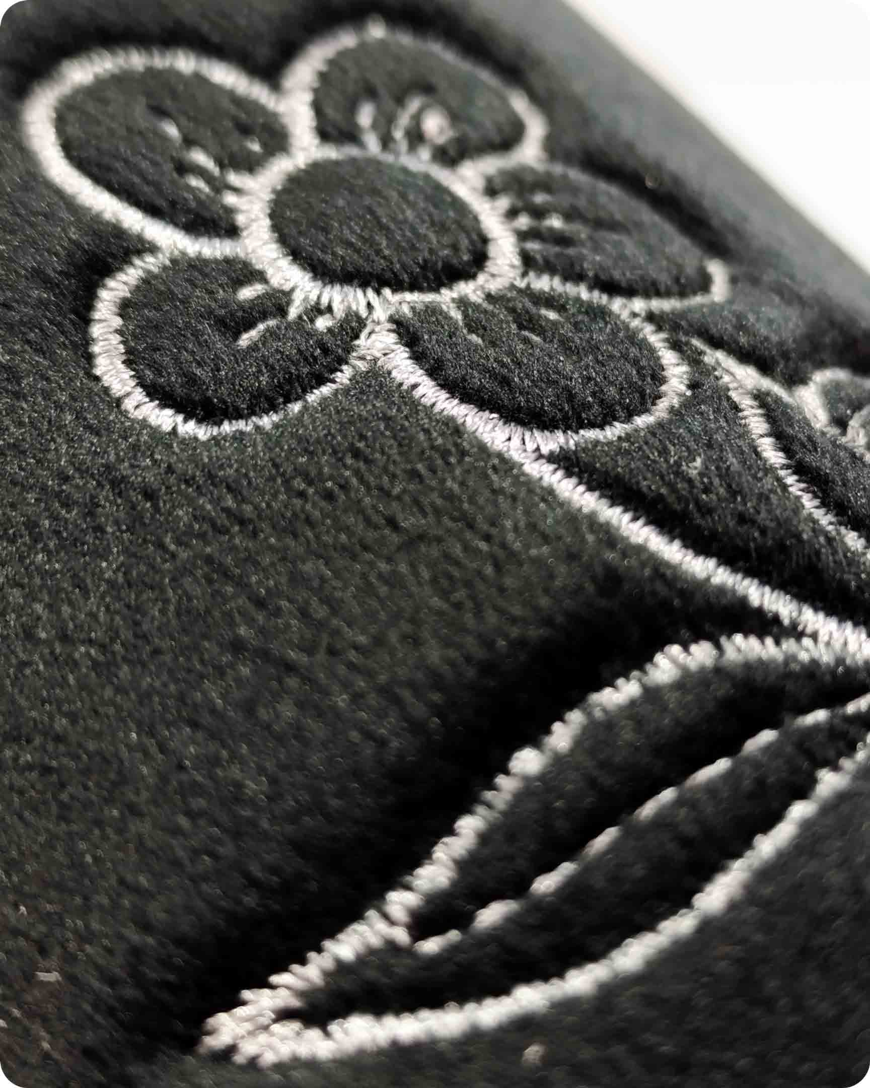 کفش مخمل روفرشی مشکی — تصویر ۲