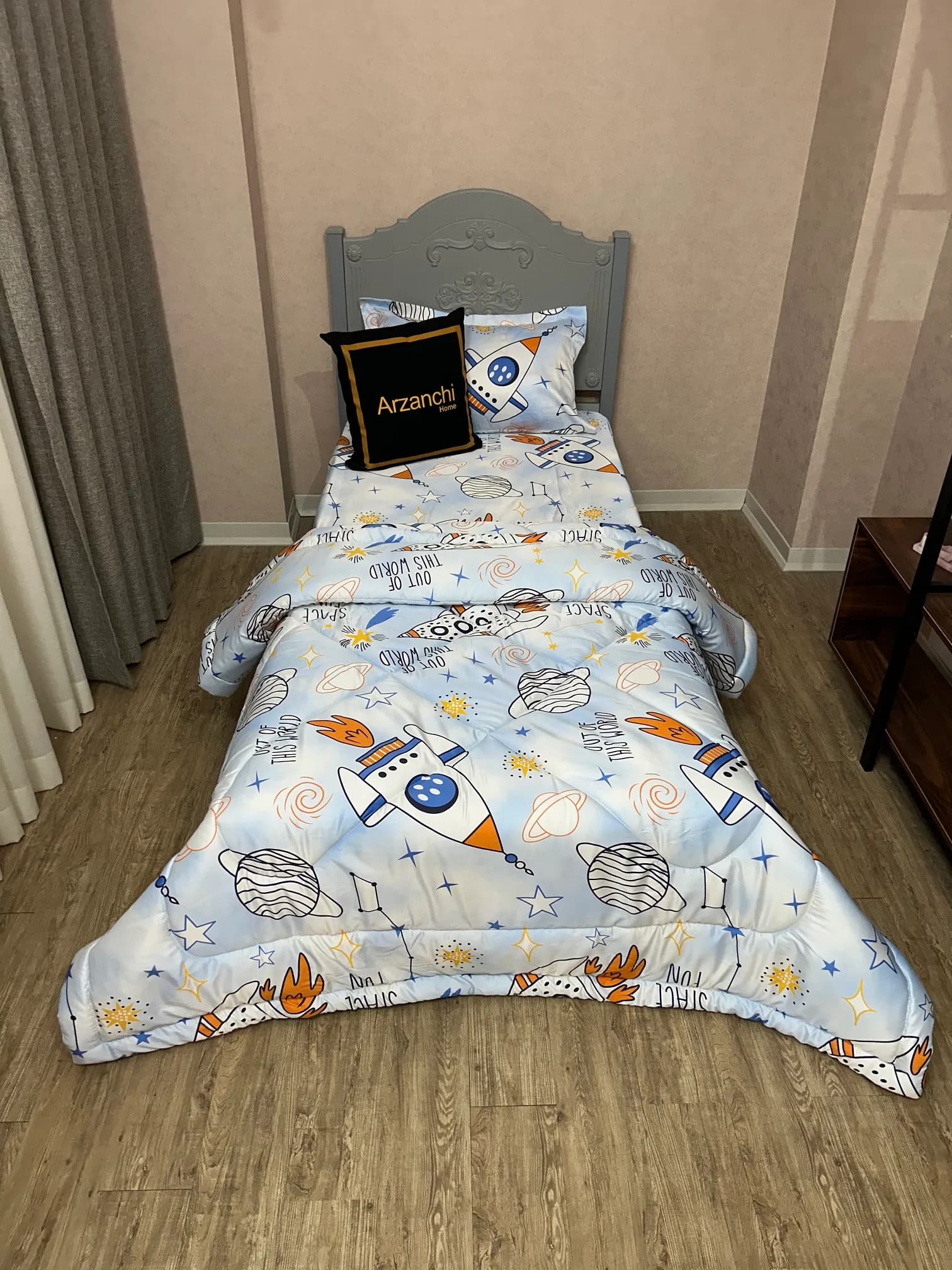 روتختی طرح فضانورد کد C031 ارزانچی — تصویر ۲