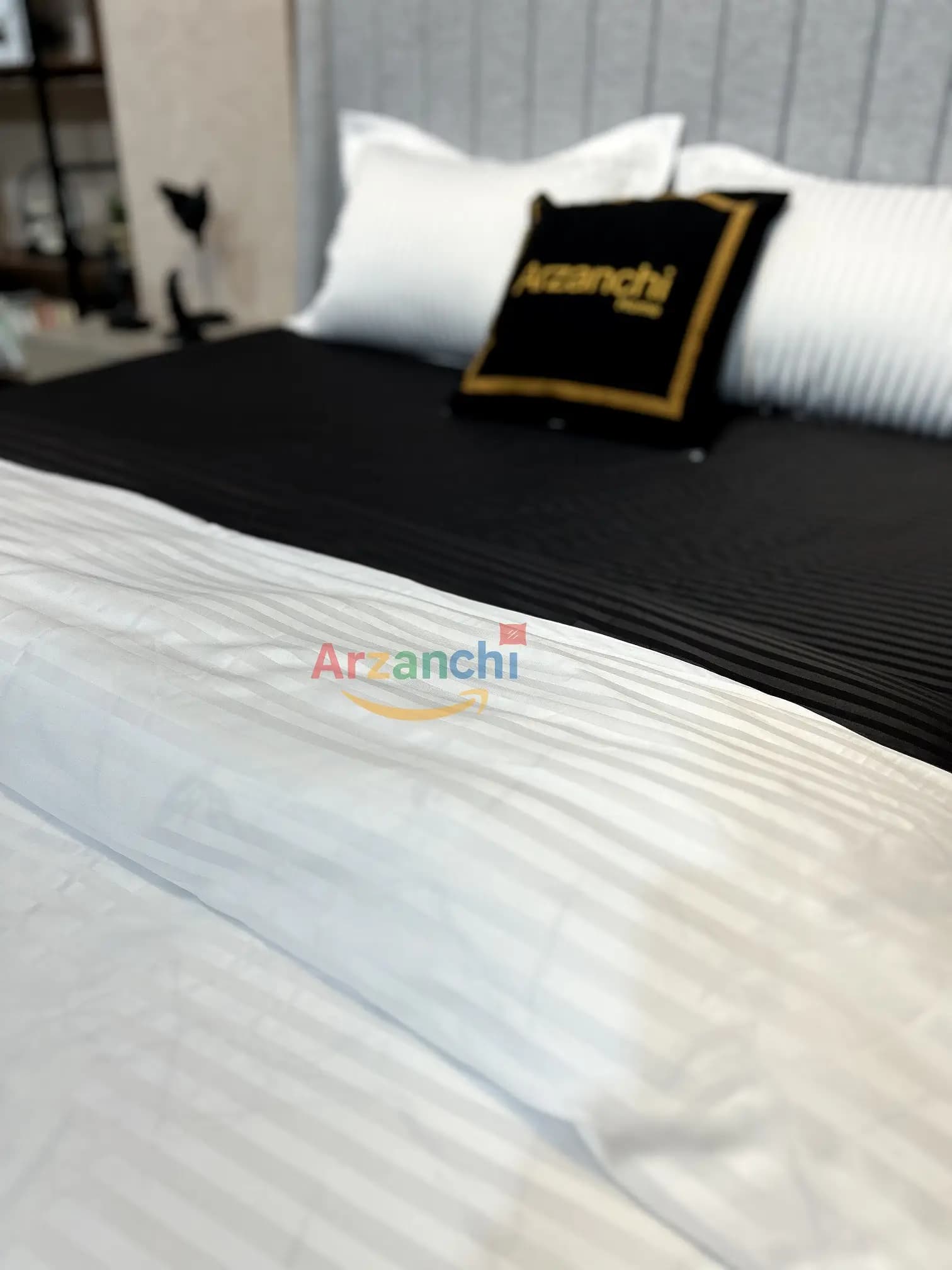 لحاف کاوری هتلی مشکی و سفید کد H639 ارزانچی