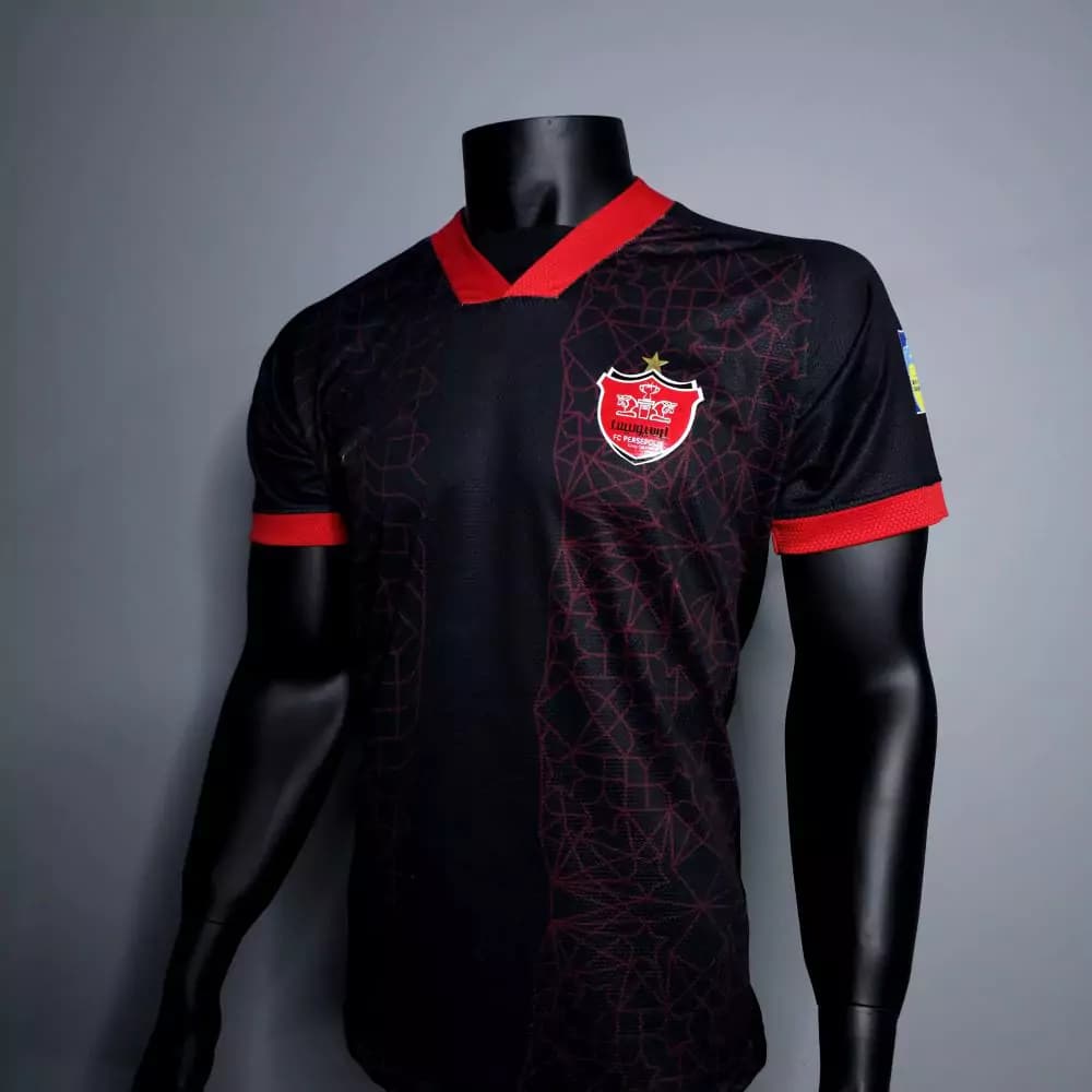 لباس دوم پرسپولیس 1402