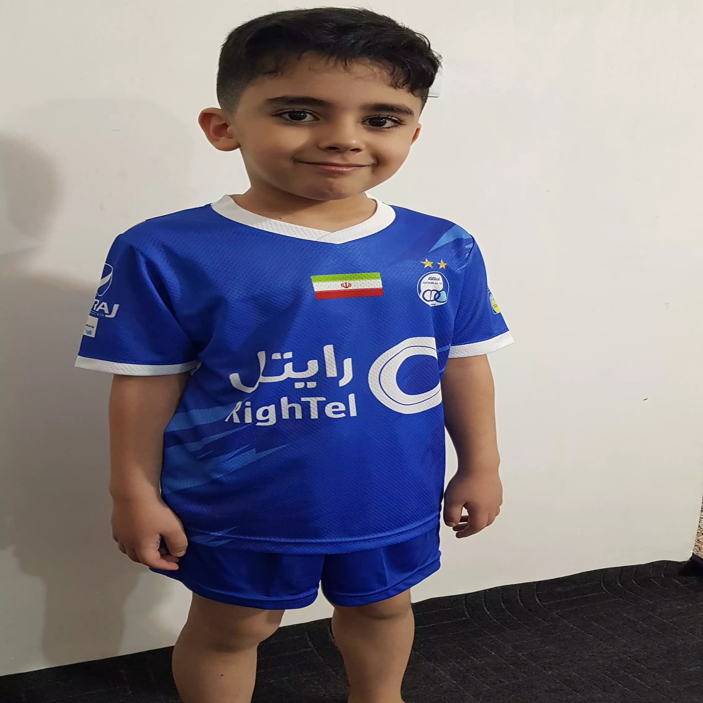لباس بچه گانه استقلال رایتل