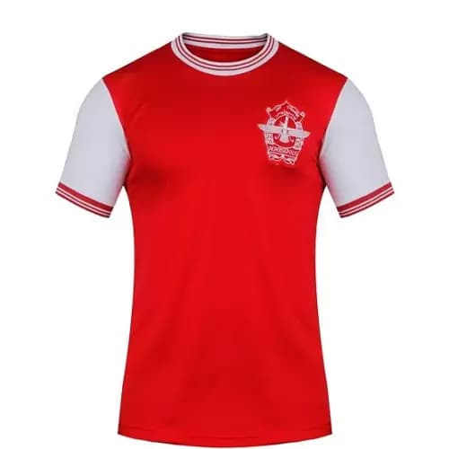 لباس زنانه و دخترانه کلاسیک پرسپولیس فروهر کهن