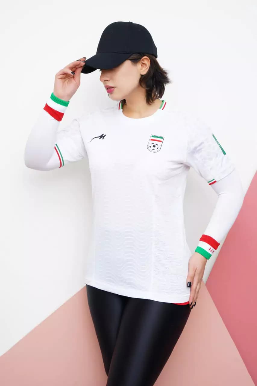 لباس اول زنانه تیم ملی ایران2024 — تصویر ۵