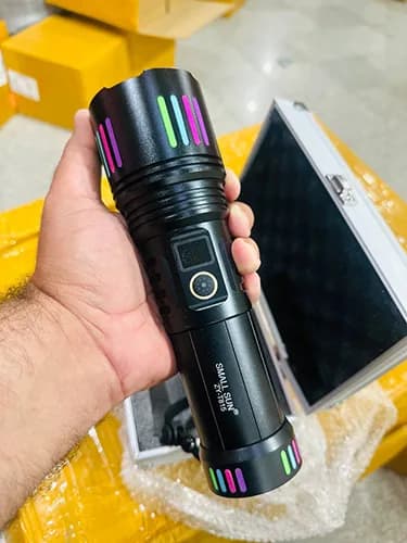 چراغ قوه زومدار اسمال سان مدل ZY-T815 — تصویر ۴